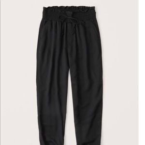 Abercrombie ruffle waist joggers